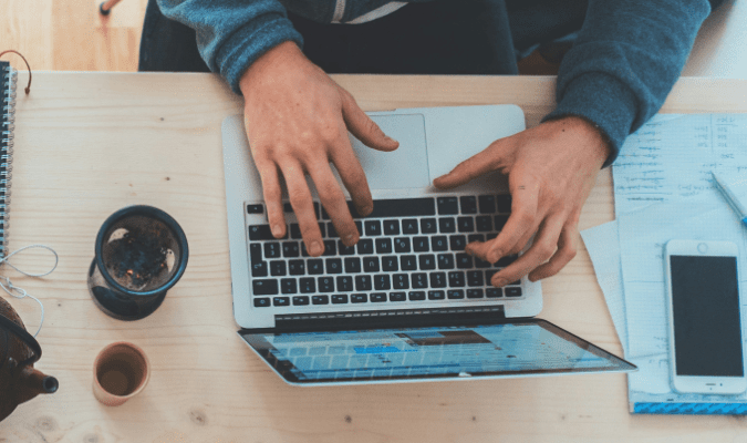 歯科 sns運用 選び方